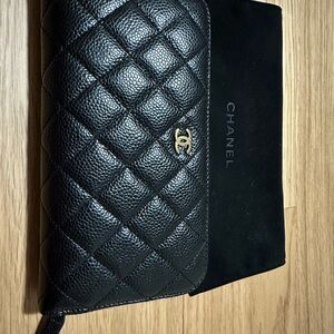 CHANEL Black Quilted Caviar Leather Zip Wallet with Gold CC